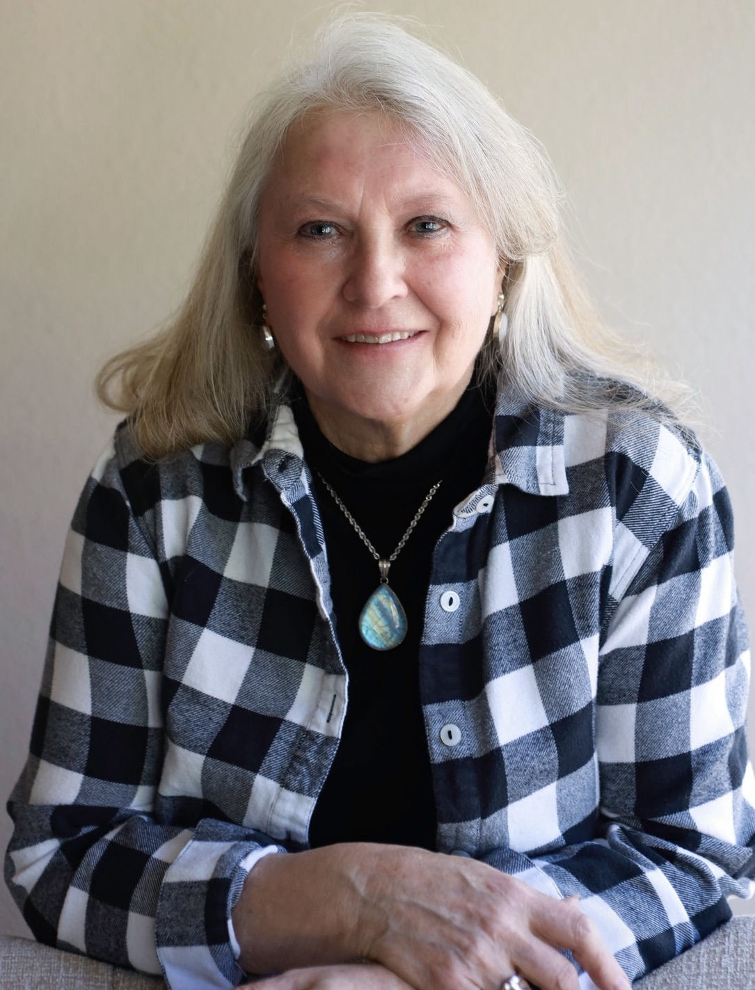 Nancy Buell - Central Oregon Author and Poet 